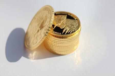 Wie rentabel ist es, in Goldmünzen zu investieren?